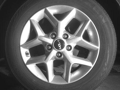 Used 2025 Kia Soul LX w/ LX Technology Package image 14