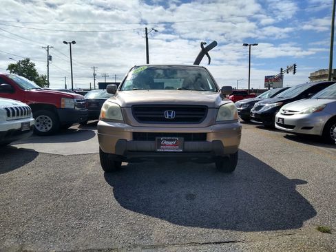 Used 2004 Honda Pilot EX image 4