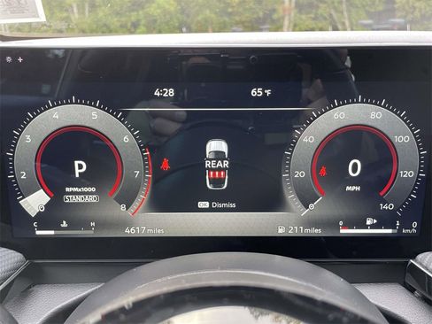 Certified 2025 Nissan Kicks SR w/ Illumination Package image 24