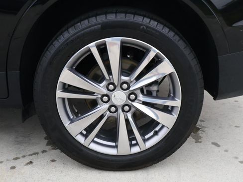 Used 2024 Cadillac XT5 Premium Luxury w/ Technology Package FWD image 8