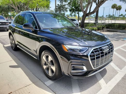 Used 2023 Audi Q5 2.0T Premium Plus w/ Premium Plus Package AWD/4WD image 2