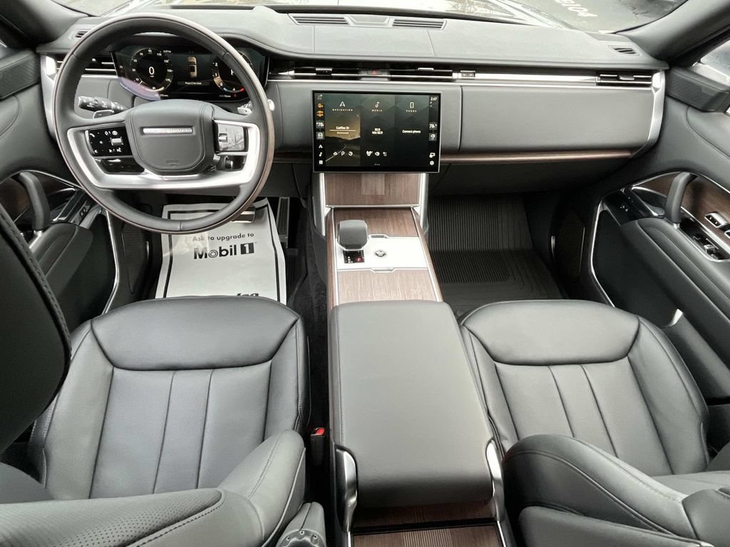 New 2026 Land Rover Range Rover Long Wheelbase Autobiography AWD/4WD image 9