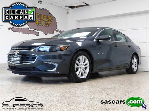 Used 2018 Chevrolet Malibu LT image 1