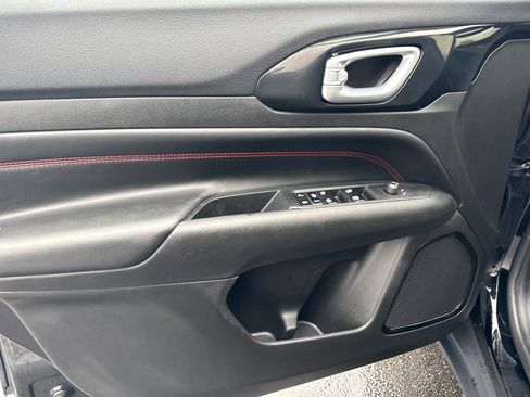 Used 2024 Jeep Compass Trailhawk w/ Trailer Tow Group image 16