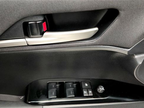 Used 2025 Toyota Camry LE image 23