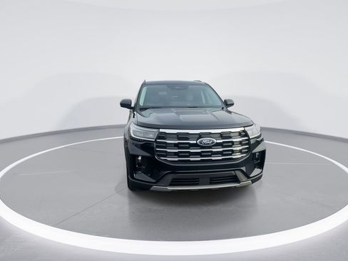 New 2026 Ford Explorer Active w/ Active Comfort Package AWD/4WD image 4