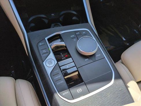 Used 2023 BMW 330i Sedan w/ Premium Package RWD image 12