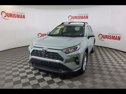 Used 2019 Toyota RAV4 XLE w/ Convenience Package AWD/4WD image 1