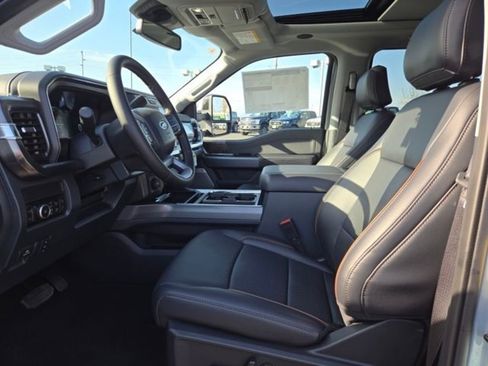 New 2025 Ford F350 Lariat w/ Lariat Ultimate Package image 18