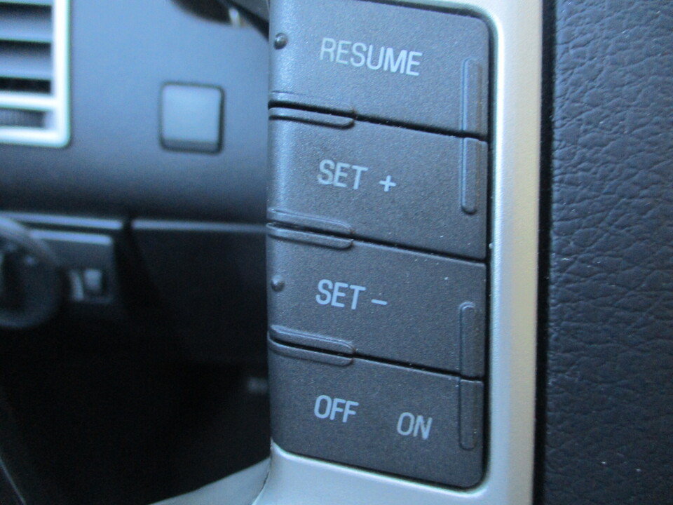 Used 2008 Lincoln MKX AWD image 36