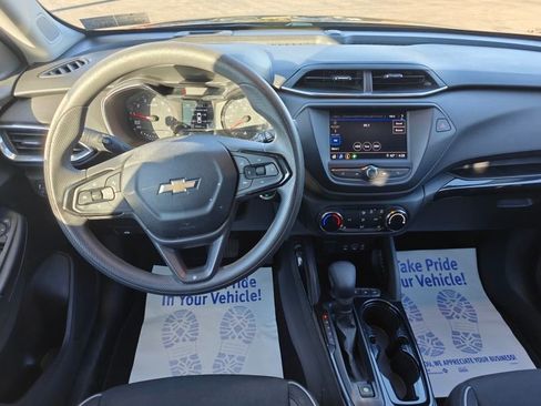 Used 2022 Chevrolet TrailBlazer LT image 18