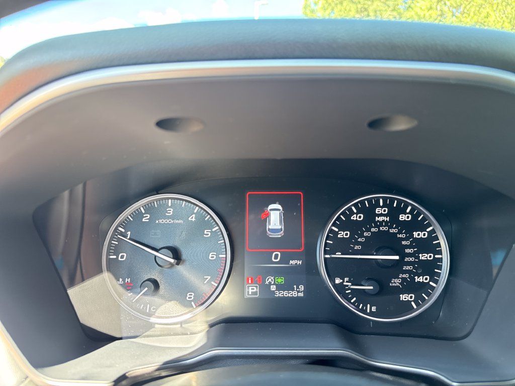 Used 2025 Subaru Outback Touring XT AWD/4WD image 15