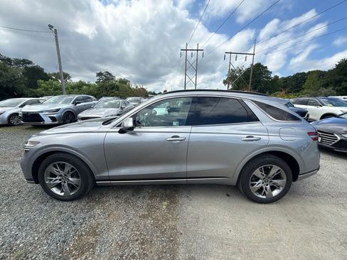 Used 2025 Genesis GV70 3.5T Sport AWD/4WD image 8