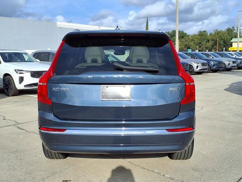 Certified 2024 Volvo XC90 B6 Plus image 6