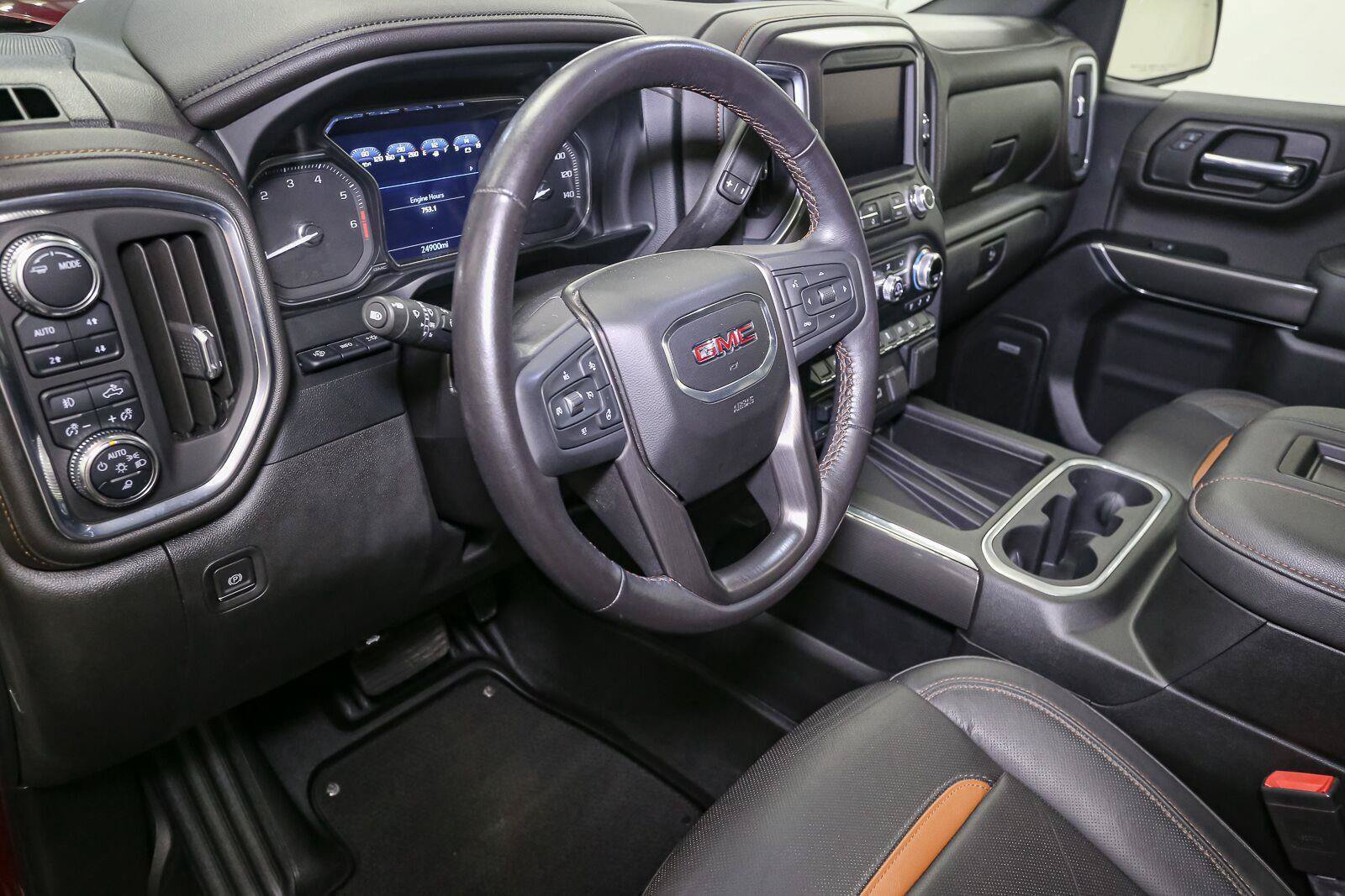 Used 2022 GMC Sierra 1500 AT4 w/ AT4 Premium Package AWD/4WD image 23