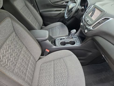 Used 2024 Chevrolet Equinox LT AWD/4WD image 13