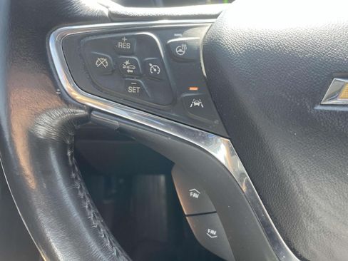 Used 2017 Chevrolet Volt Premier w/ Driver Confidence II Package FWD image 19