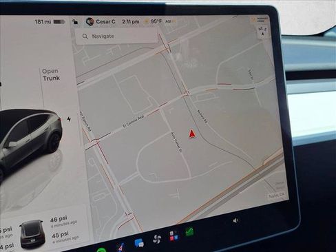 Used 2023 Tesla Model Y Long Range AWD/4WD image 13