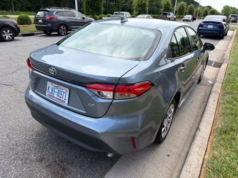 Used 2023 Toyota Corolla LE FWD image 11