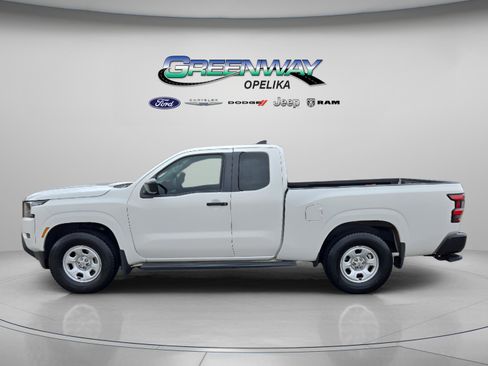 Used 2023 Nissan Frontier S image 4