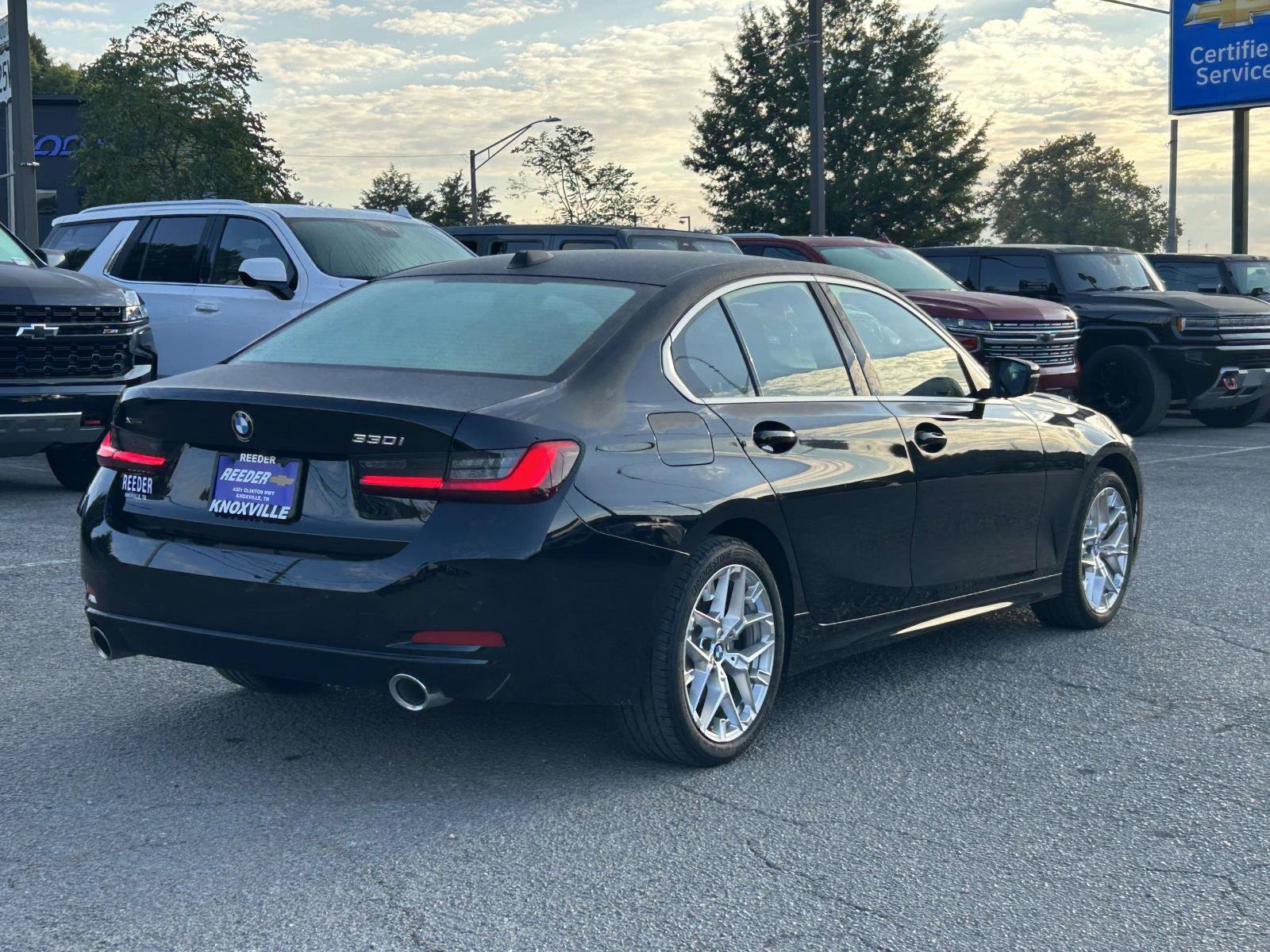 Used 2026 BMW 330i xDrive Sedan AWD/4WD image 7