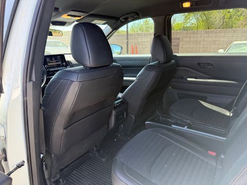 Certified 2024 Nissan Pathfinder Rock Creek AWD/4WD image 12
