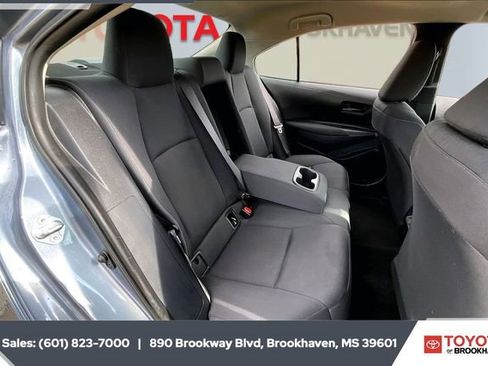 Used 2024 Toyota Corolla LE image 20