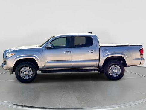 Used 2020 Toyota Tacoma SR w/ SR Convenience Package RWD image 7