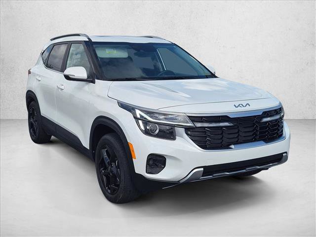Used 2026 Kia Seltos EX w/ EX Sunroof Package AWD/4WD image 3