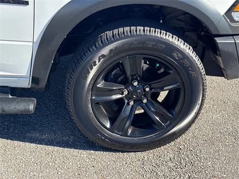 Used 2023 RAM 1500 Classic Warlock image 12