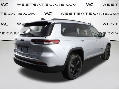 New 2025 Jeep Grand Cherokee L Laredo AWD/4WD image 43