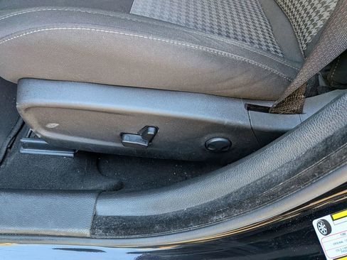 Used 2023 Dodge Charger GT image 15