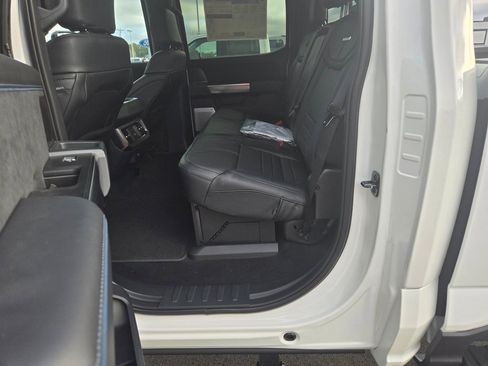 New 2026 Ford F250 Platinum image 8