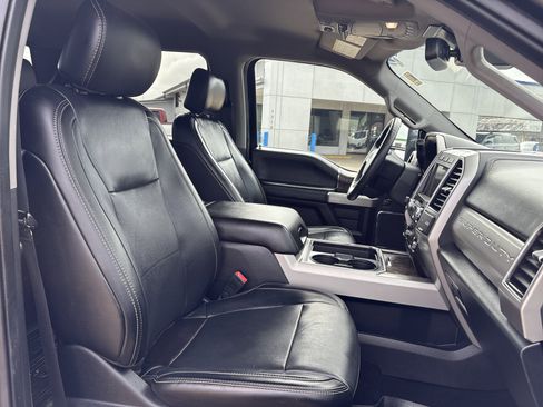 Used 2019 Ford F350 Lariat w/ Lariat Ultimate Package AWD/4WD image 11