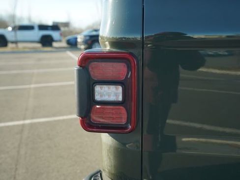 Used 2021 Jeep Gladiator Overland w/ LED Lighting Group image 40