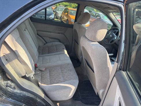 Used 2008 Kia Sorento LX image 12