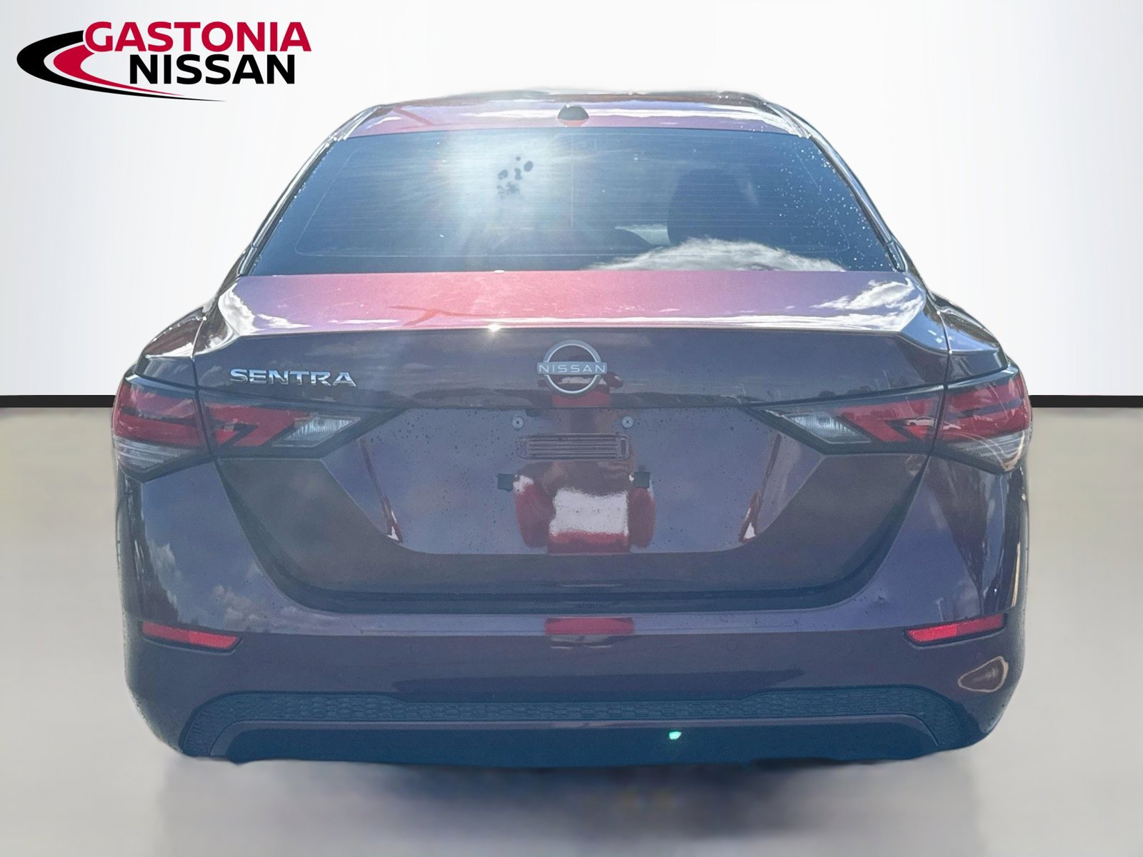 Used 2025 Nissan Sentra SV w/ All-Weather Package FWD image 7