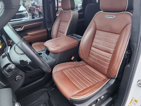 Certified 2024 GMC Sierra 1500 Denali Ultimate image 32