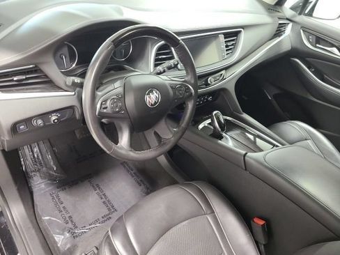 Used 2020 Buick Enclave Avenir w/ Avenir Technology Package AWD/4WD image 26