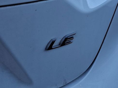 Used 2024 Toyota Corolla LE image 9