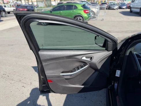 Used 2014 Ford Focus ST w/ Equipment Group 201A image 22