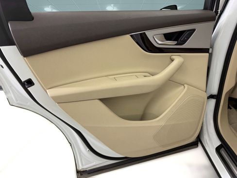 Used 2019 Audi Q7 2.0T Premium w/ Convenience Package image 25