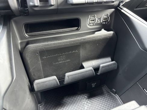 Used 2021 RAM 1500 Laramie AWD/4WD image 27