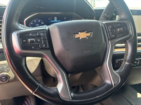 Used 2024 Chevrolet Silverado 1500 LT AWD/4WD image 22