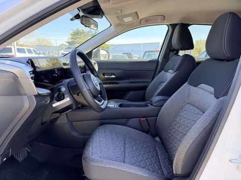 New 2026 Nissan Kicks SV image 14