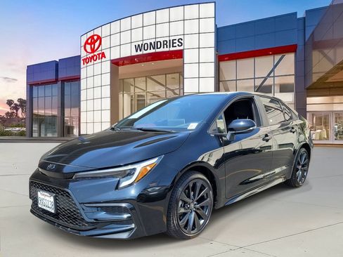 Used 2026 Toyota Corolla SE w/ SE Package FWD image 2
