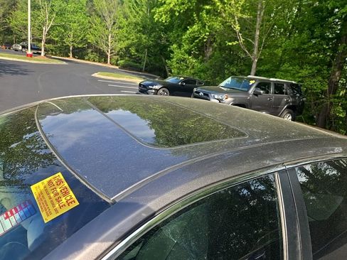 Used 2017 Toyota Camry XSE w/ Advanced Technology Package image 2