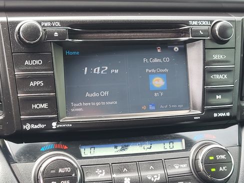 Used 2016 Toyota RAV4 SE AWD/4WD image 13