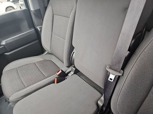 Used 2021 GMC Sierra 1500 Base w/ Convenience Package image 24