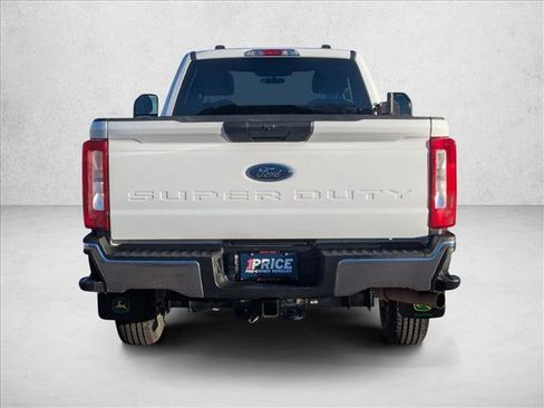 Used 2024 Ford F350 XLT w/ FX4 Off-Road Package image 6